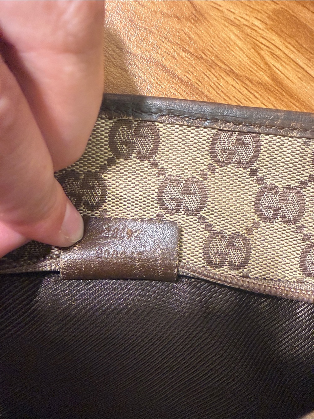 Gucci Beige and Brown GG Canvas Messenger Bag - Picture 4 of 13